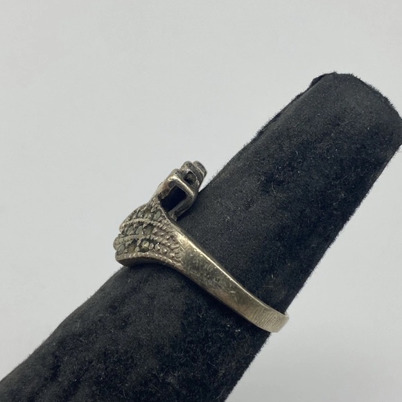 Silver vintage Ring with 925 Stamp - Picture 3 of 5